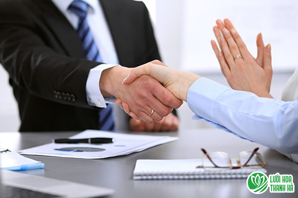 (Công ty liên tục tìm đối tác hợp tác phát triển) (Công ty liên tục tìm đối tác hợp tác phát triển)